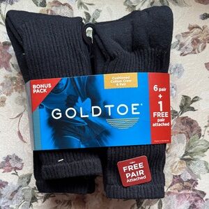 6 Pair Gold Toe Men's Black Crew Socks